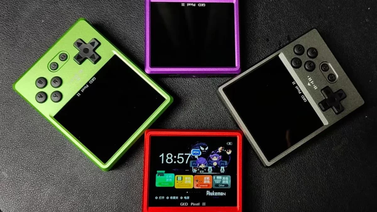 GKD Pixel II handheld