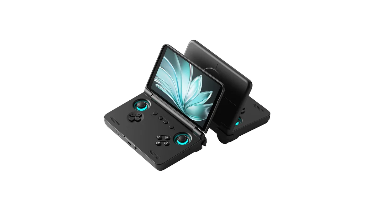 Retroid Pocket Flip 2 handheld